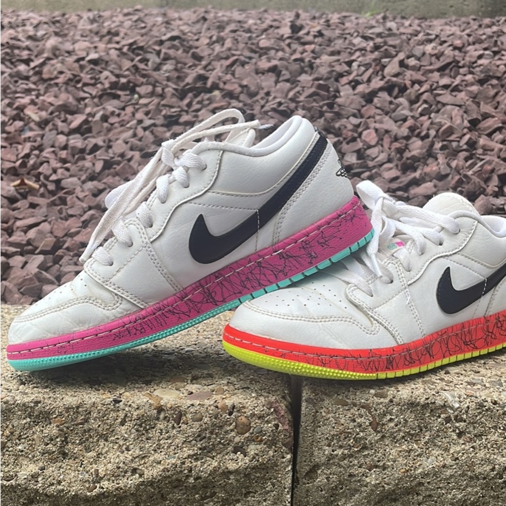 Youth nike air jordan